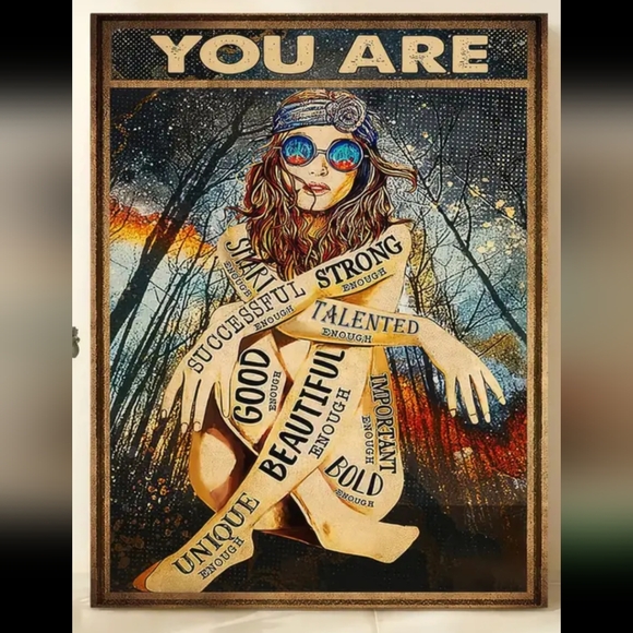 Meet the Posher! Poshing with Passion & Purpose💜 - Picture 5 of 7